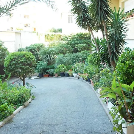 Large Apartment In Antibes Close To The Beach With Terraces And Sea View By Weekome Apartamento Antibes