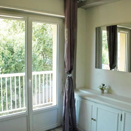 Large Apartment In Antibes Close To The Beach With Terraces And Sea View By Weekome Apartamento